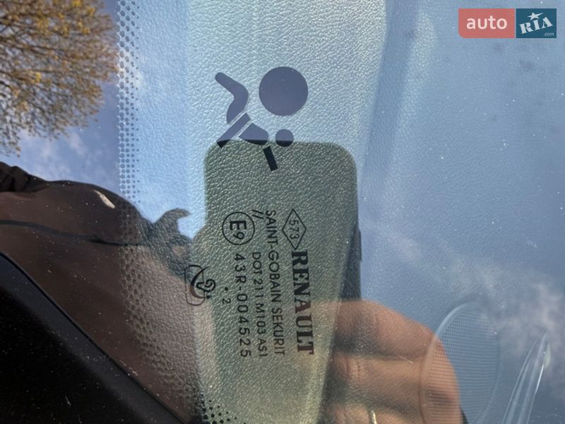 Универсал Renault Megane 2012 в Луцке фото 23 Универсал Renault Megane 2012 в Луцке