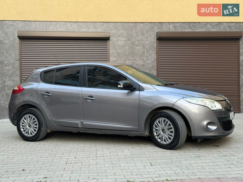Хетчбек Renault Megane 2009 в Чернівцях