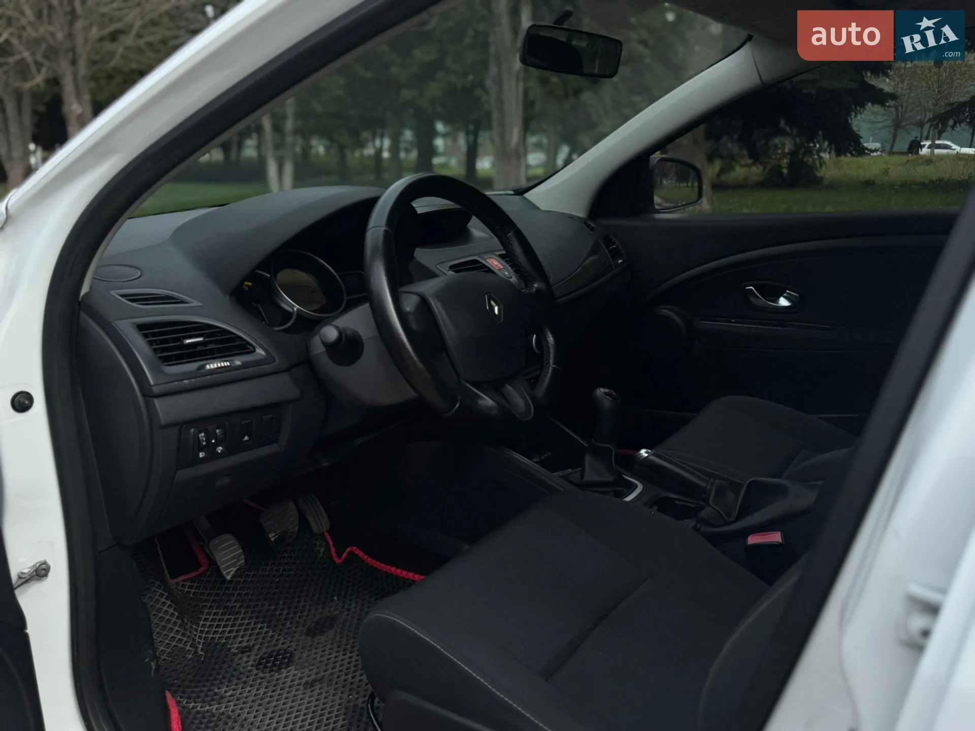 2010 Renault Megane - мініатюра 7