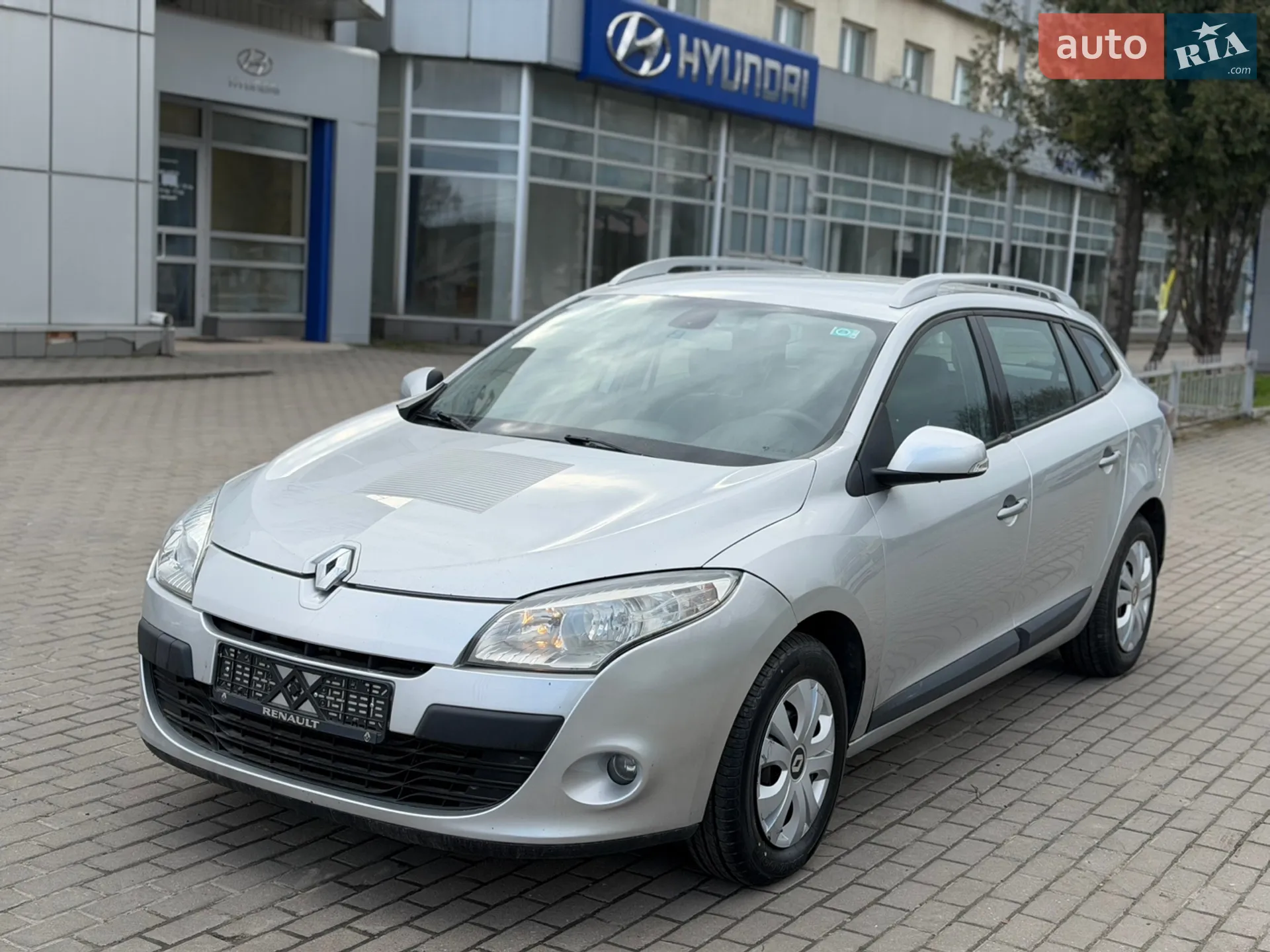 2010 Renault Megane - мініатюра 4