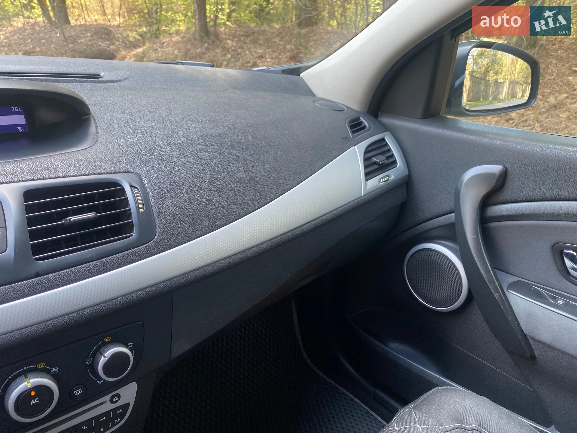 2011 Renault Megane - мініатюра 19