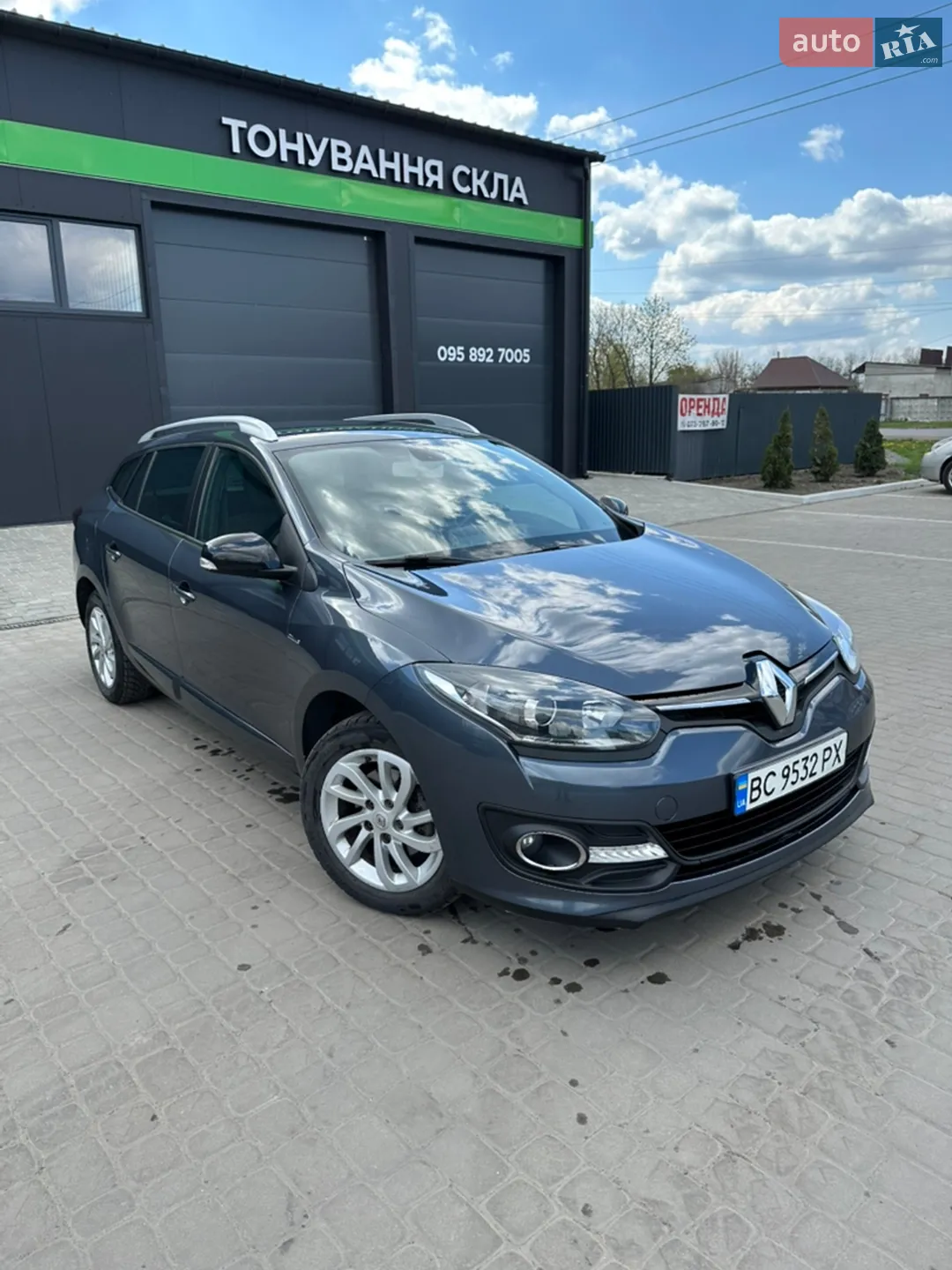 Renault Megane 2015 VIN VF1KZX40652454321 фото оголошення 3 з 20