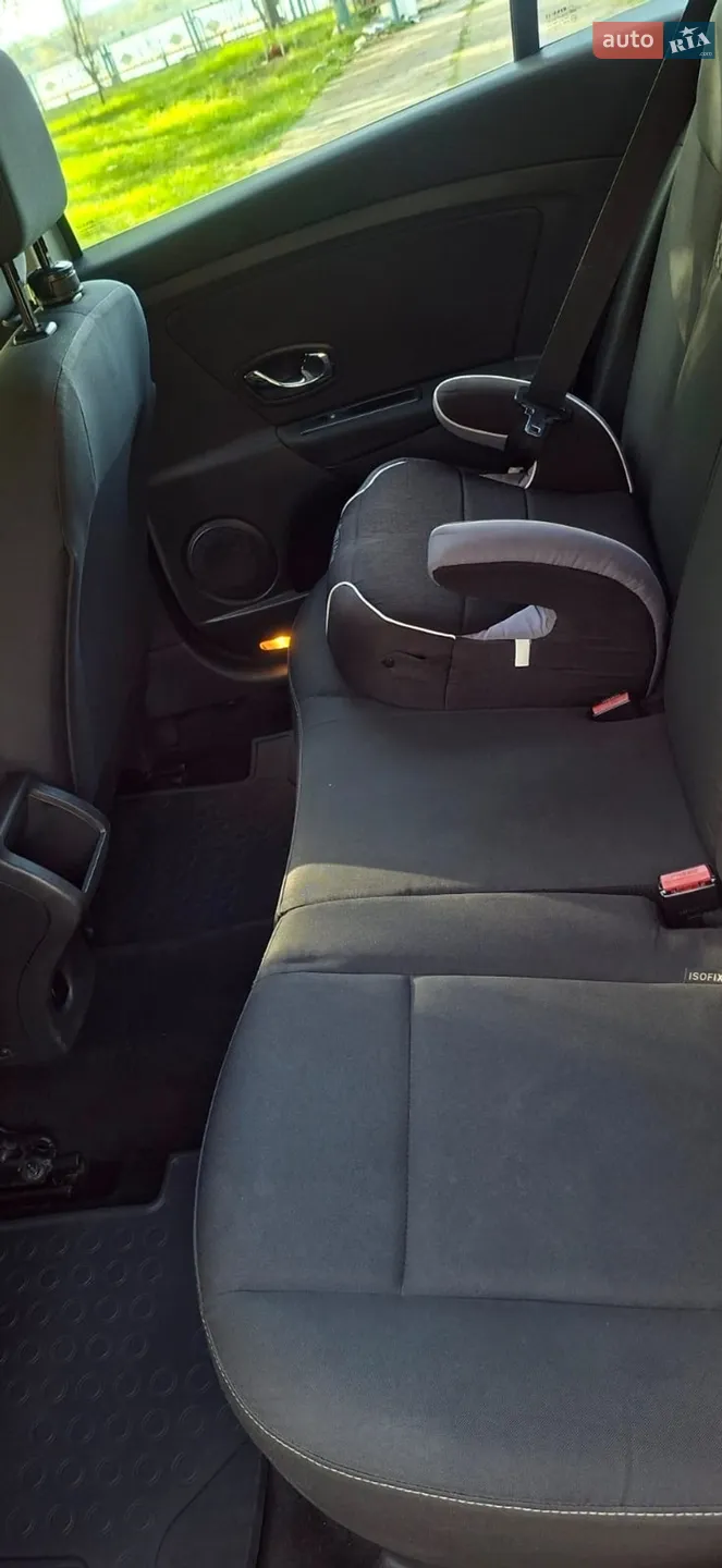2012 Renault Megane - мініатюра 8