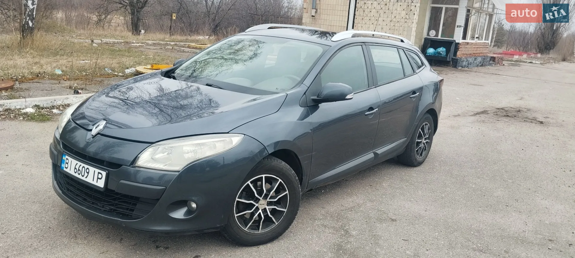 2010 Renault Megane - мініатюра 2