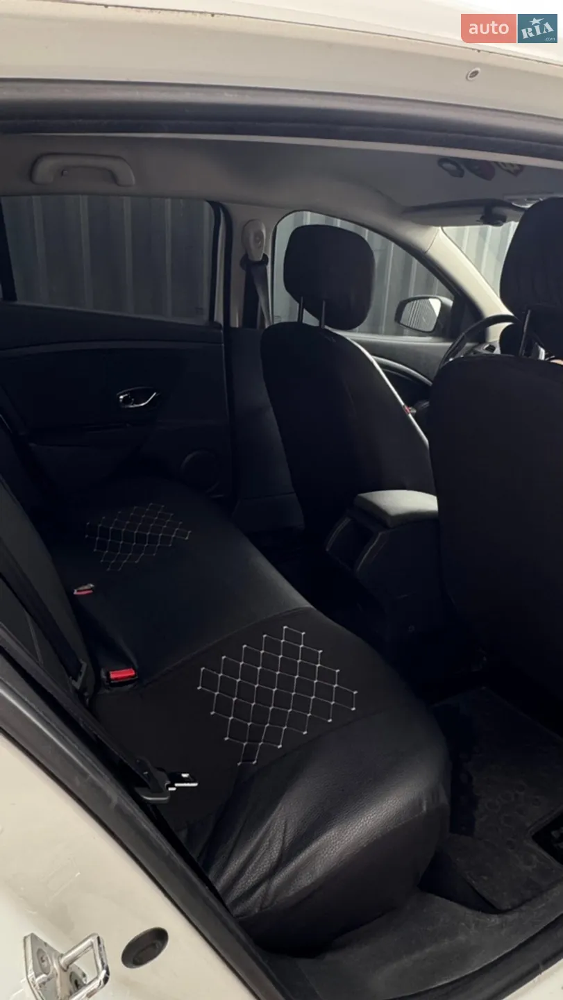 2014 Renault Megane - мініатюра 6