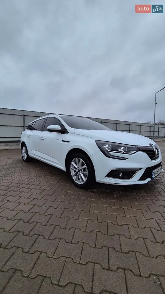 2016 Renault Megane - мініатюра 11