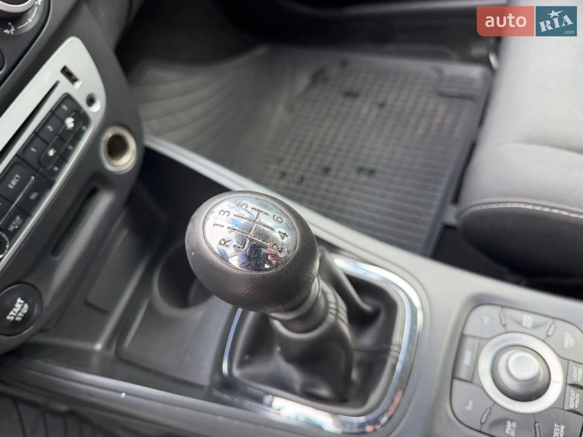 2013 Renault Megane - мініатюра 27