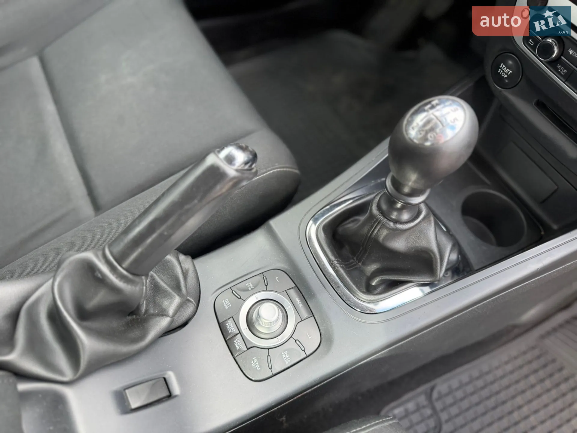 2013 Renault Megane - мініатюра 46