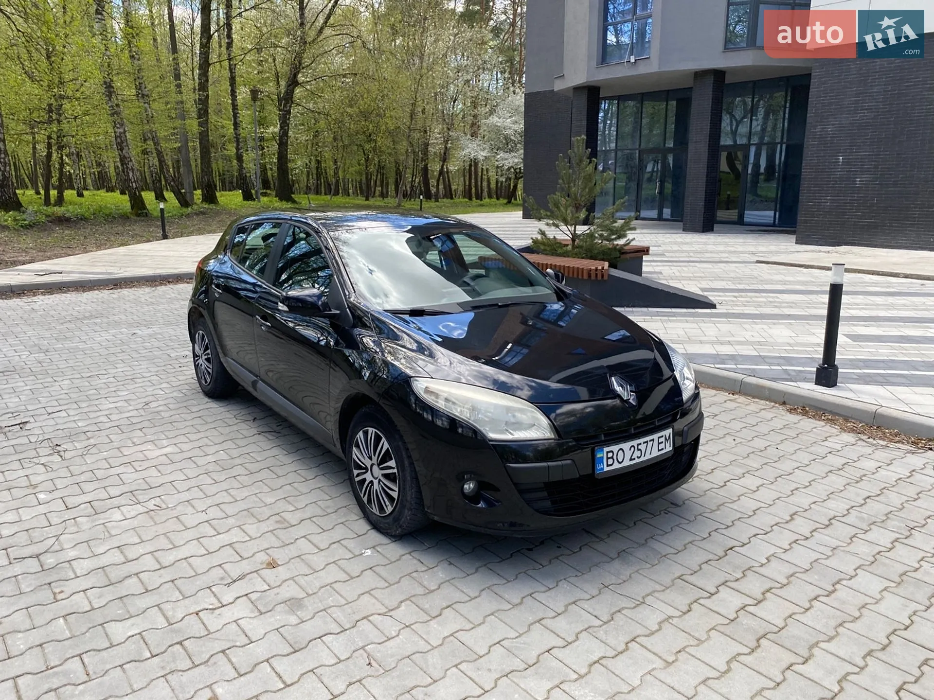 2010 Renault Megane - мініатюра 2
