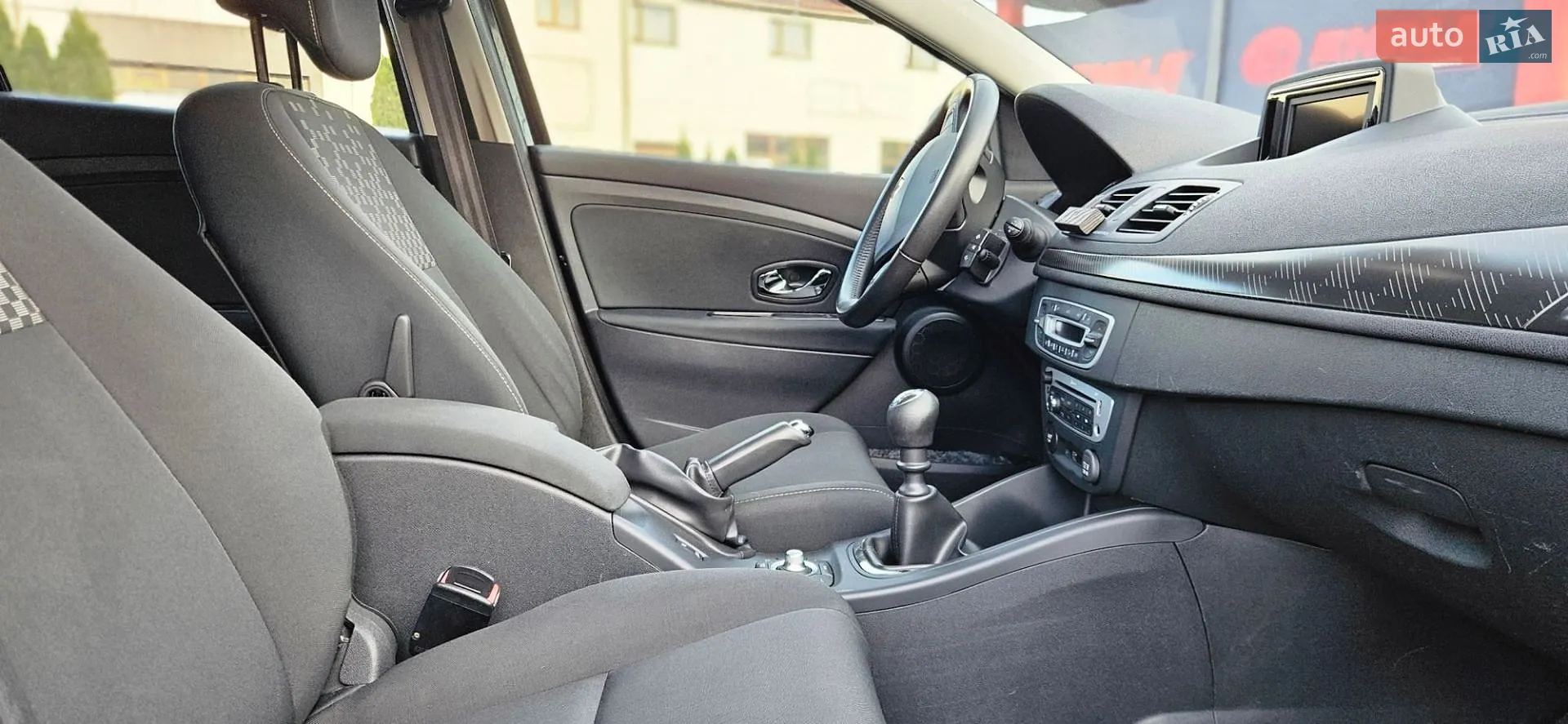 2013 Renault Megane - мініатюра 38