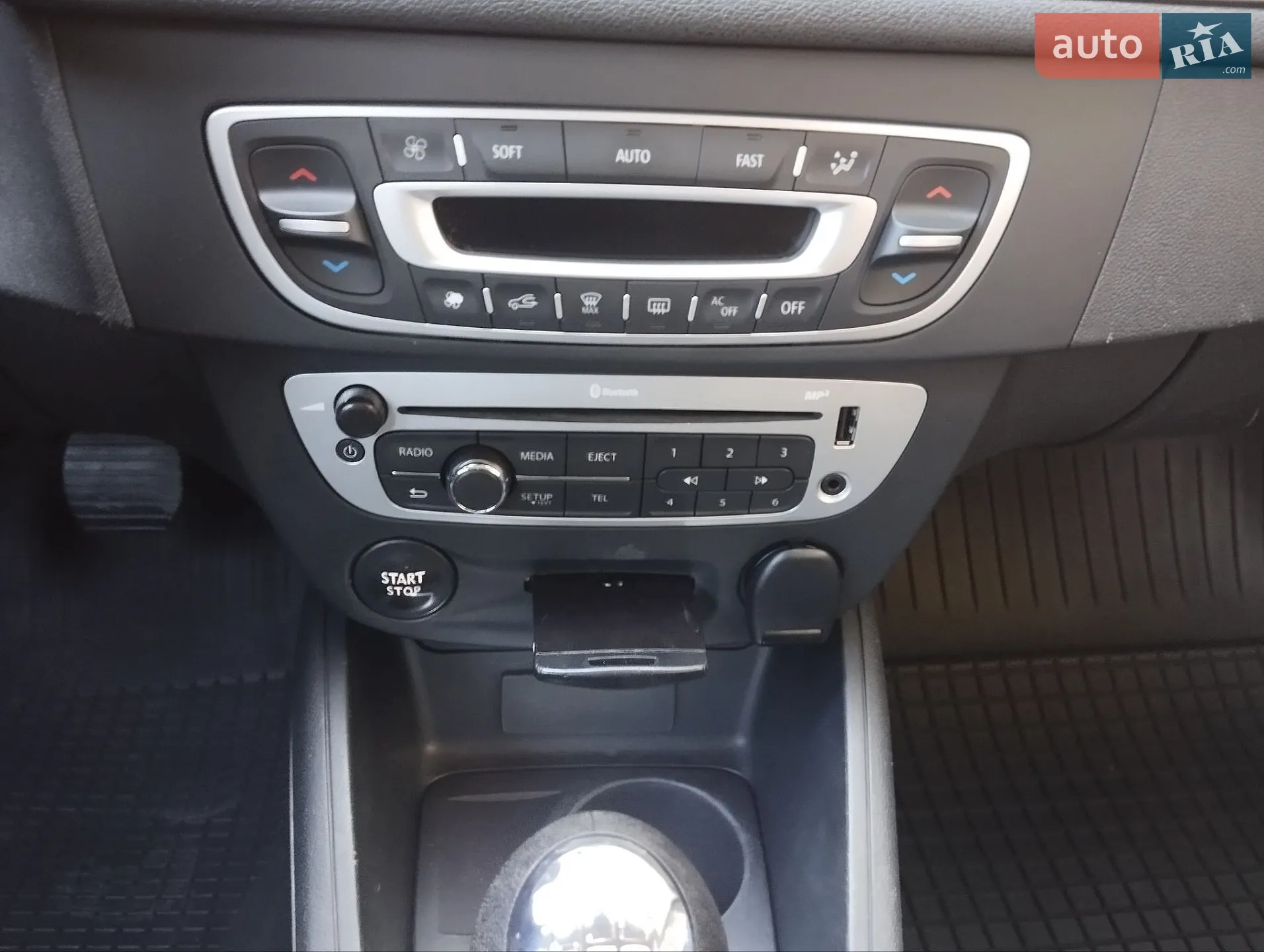 2014 Renault Megane - мініатюра 24
