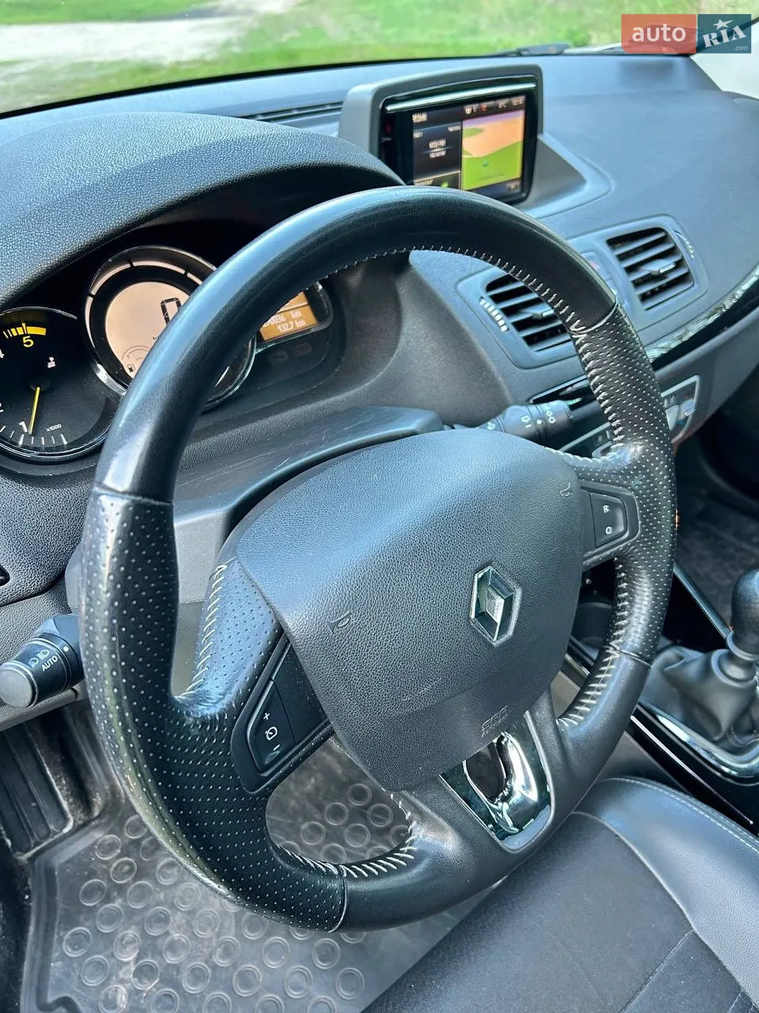 2015 Renault Megane - мініатюра 11