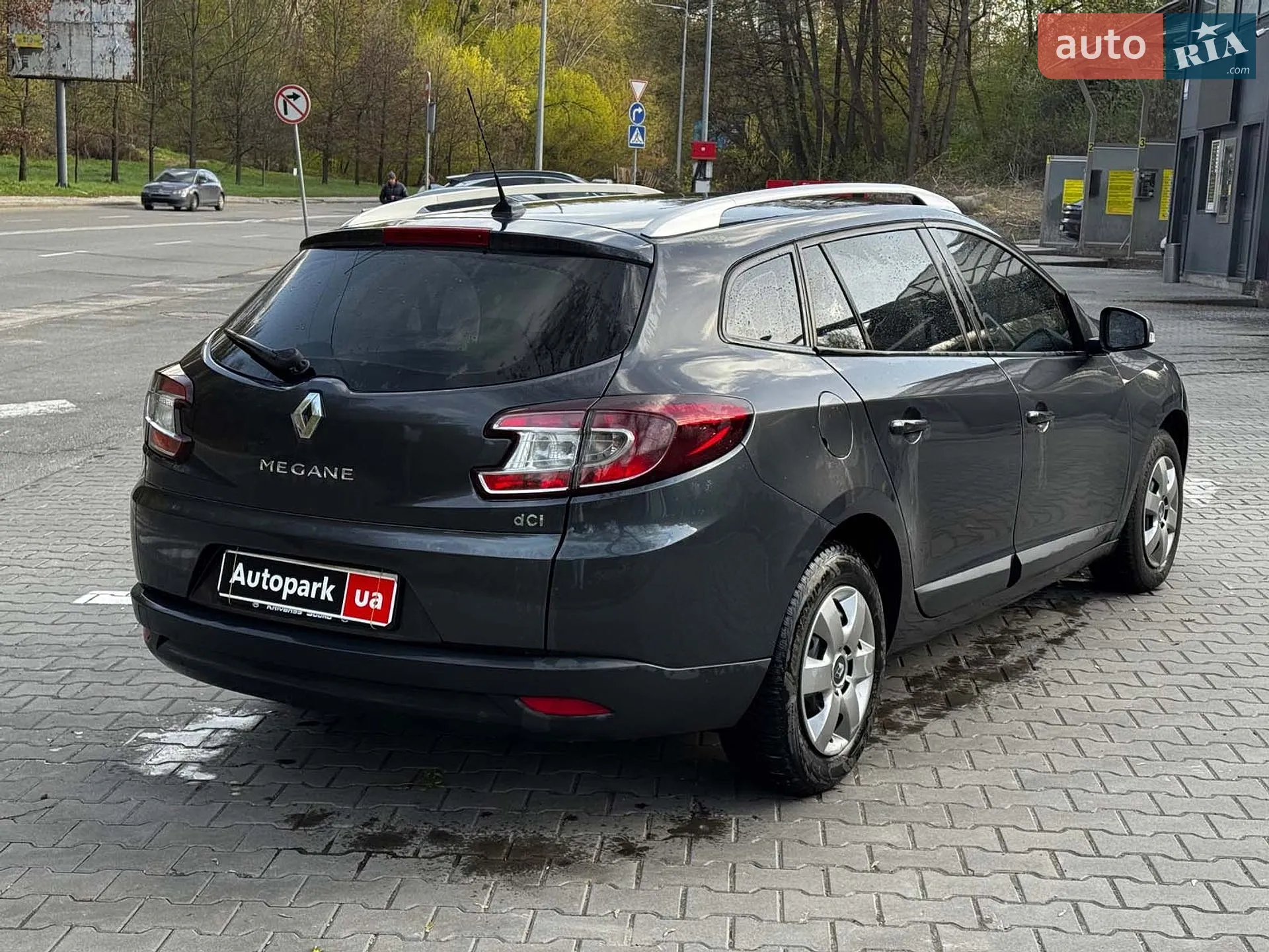 2010 Renault Megane - мініатюра 7