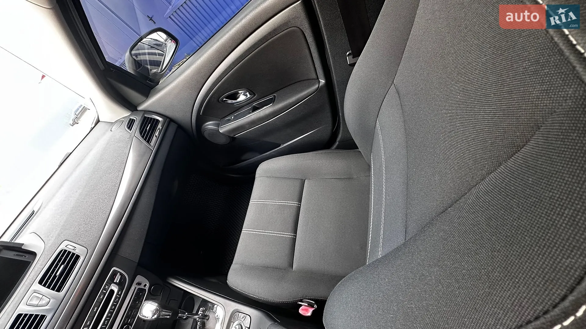 2014 Renault Megane - мініатюра 22