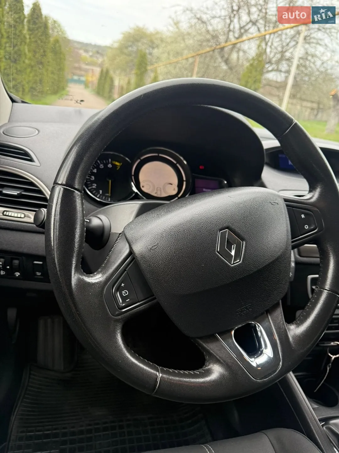2014 Renault Megane - мініатюра 25