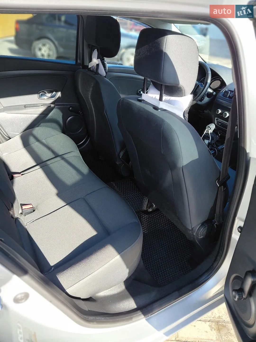 2012 Renault Megane - мініатюра 11