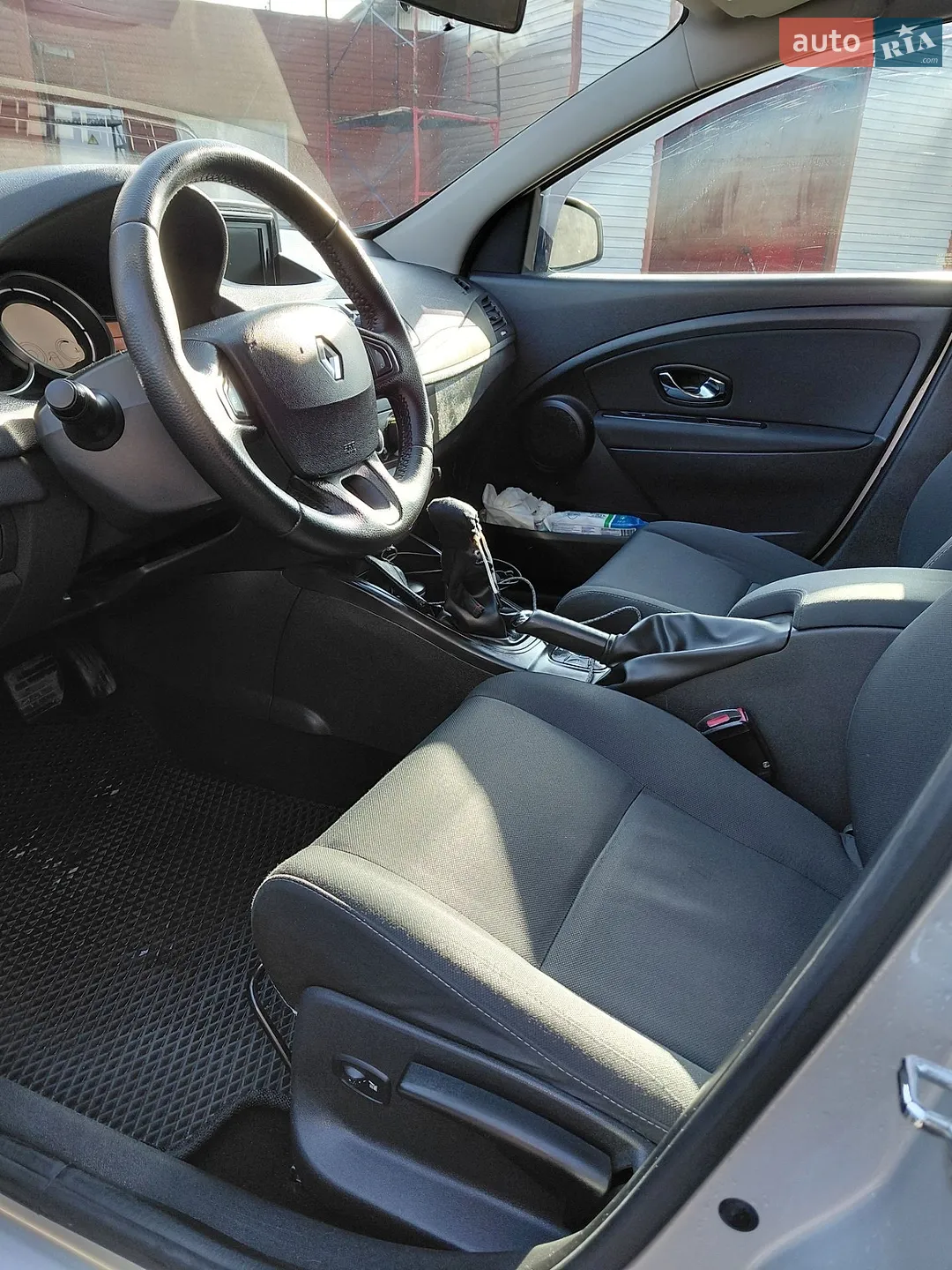 2012 Renault Megane - мініатюра 14