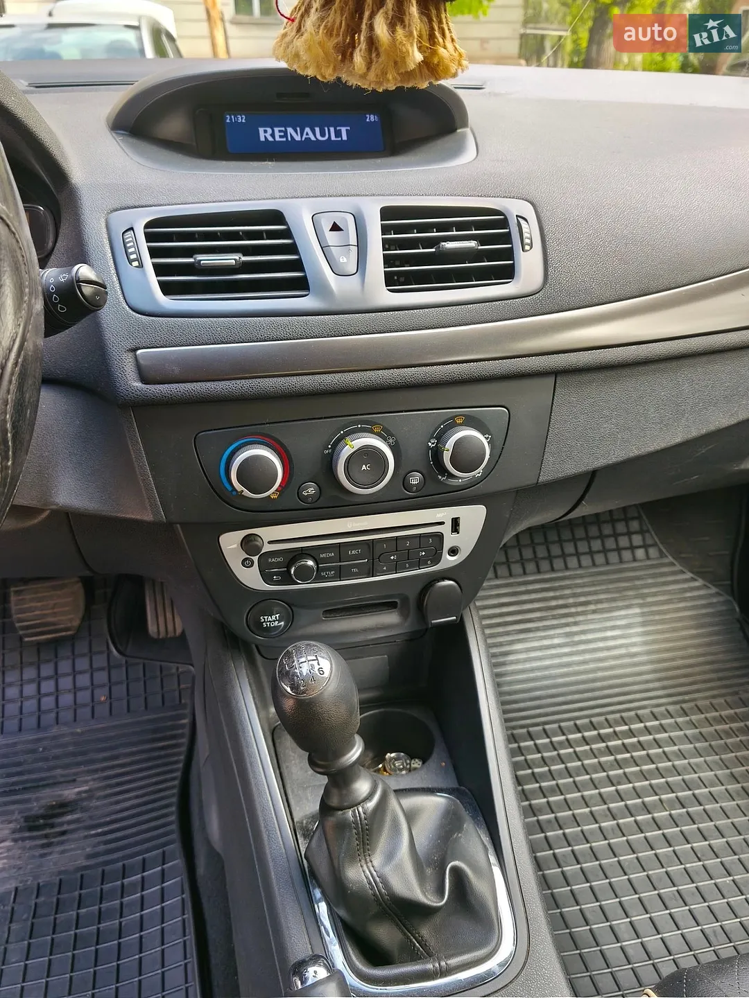 2013 Renault Megane - мініатюра 17