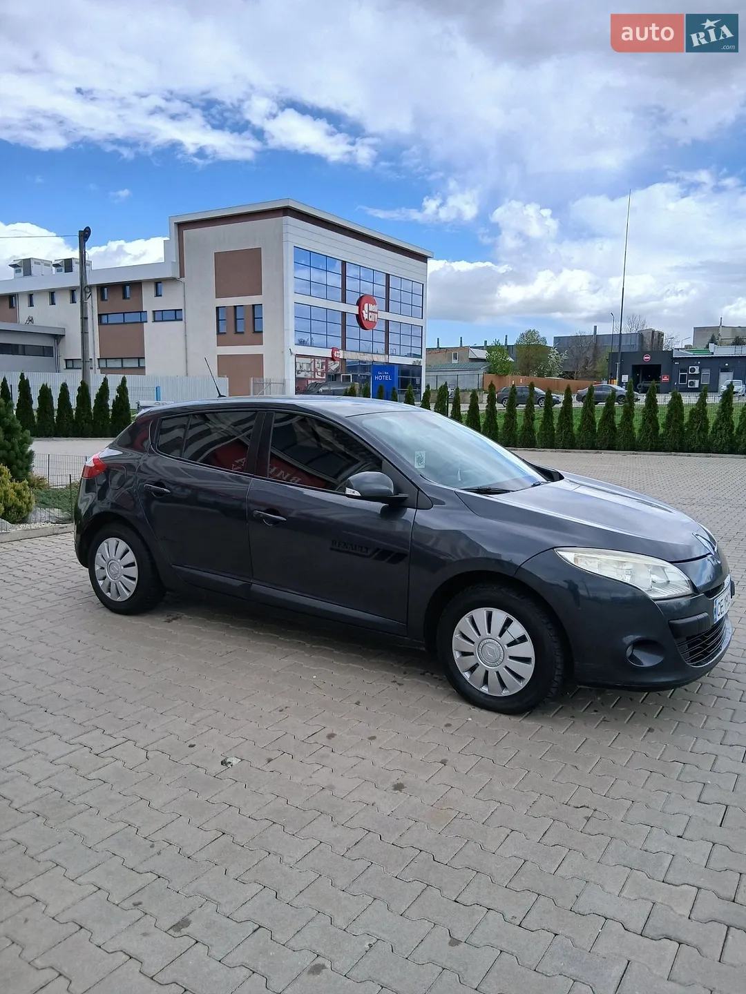 2010 Renault Megane - мініатюра 3