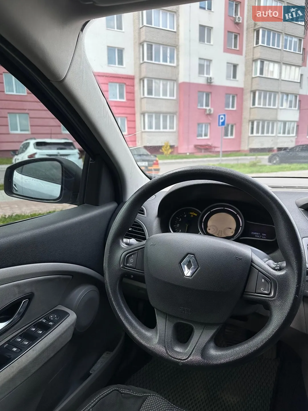 2010 Renault Megane - мініатюра 13