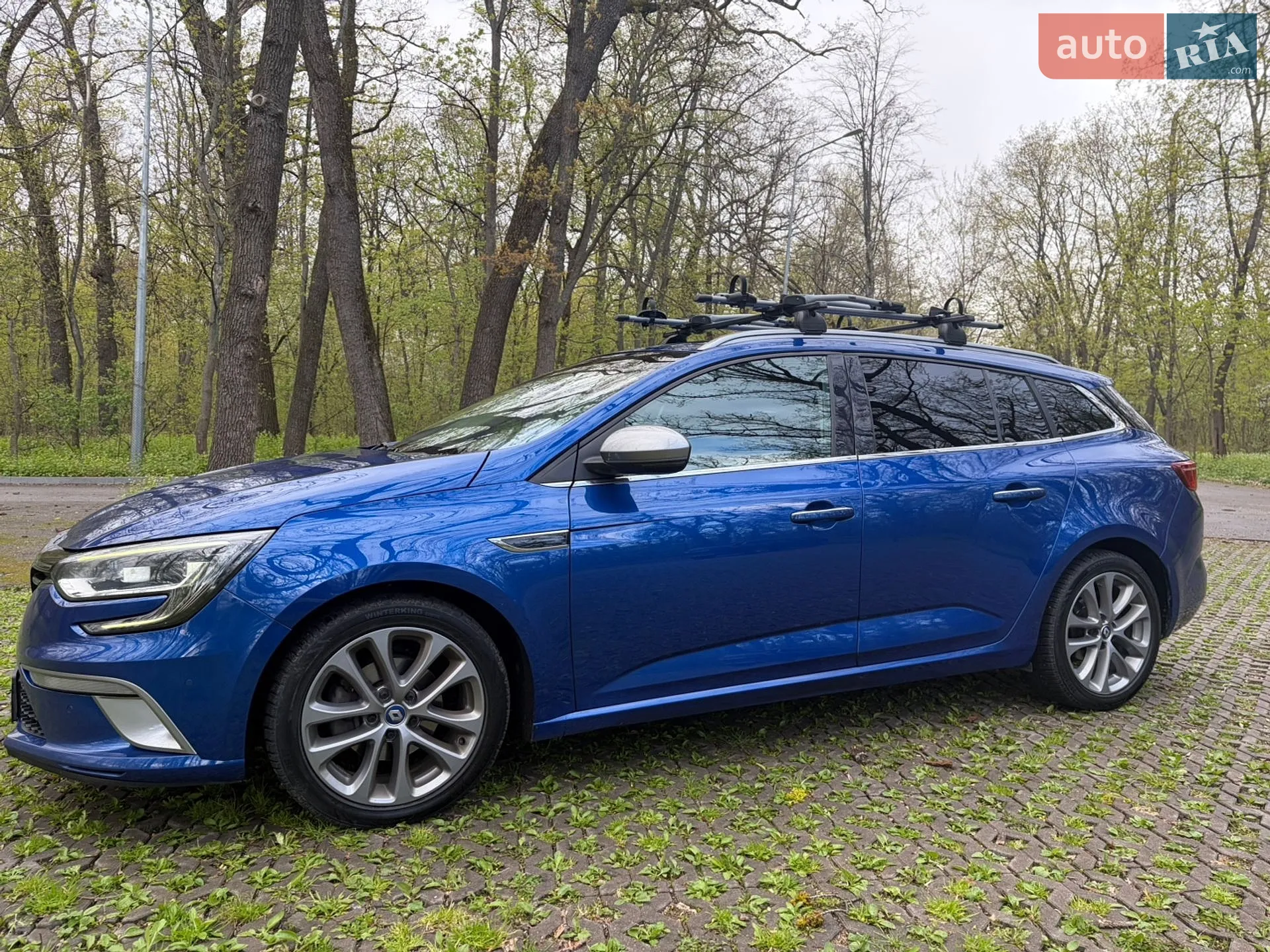 Renault Megane 2016 VIN VF1RFB00256369382 фото оголошення 2 з 14