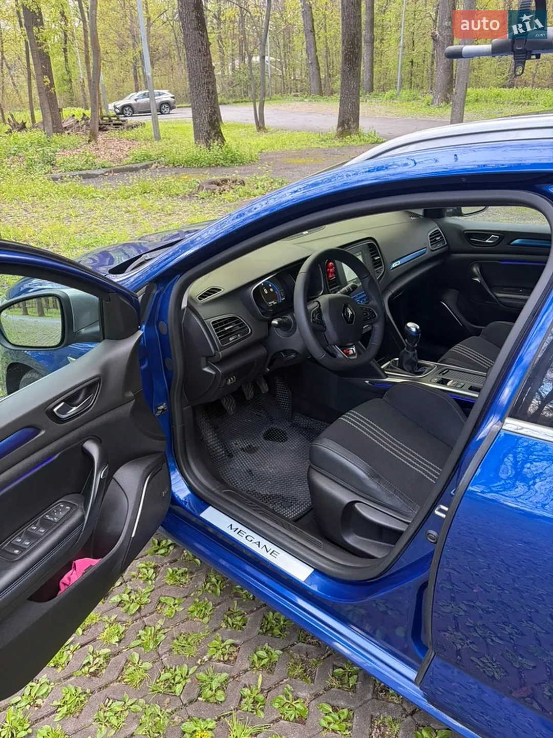 Renault Megane 2016 VIN VF1RFB00256369382 фото оголошення 8 з 14