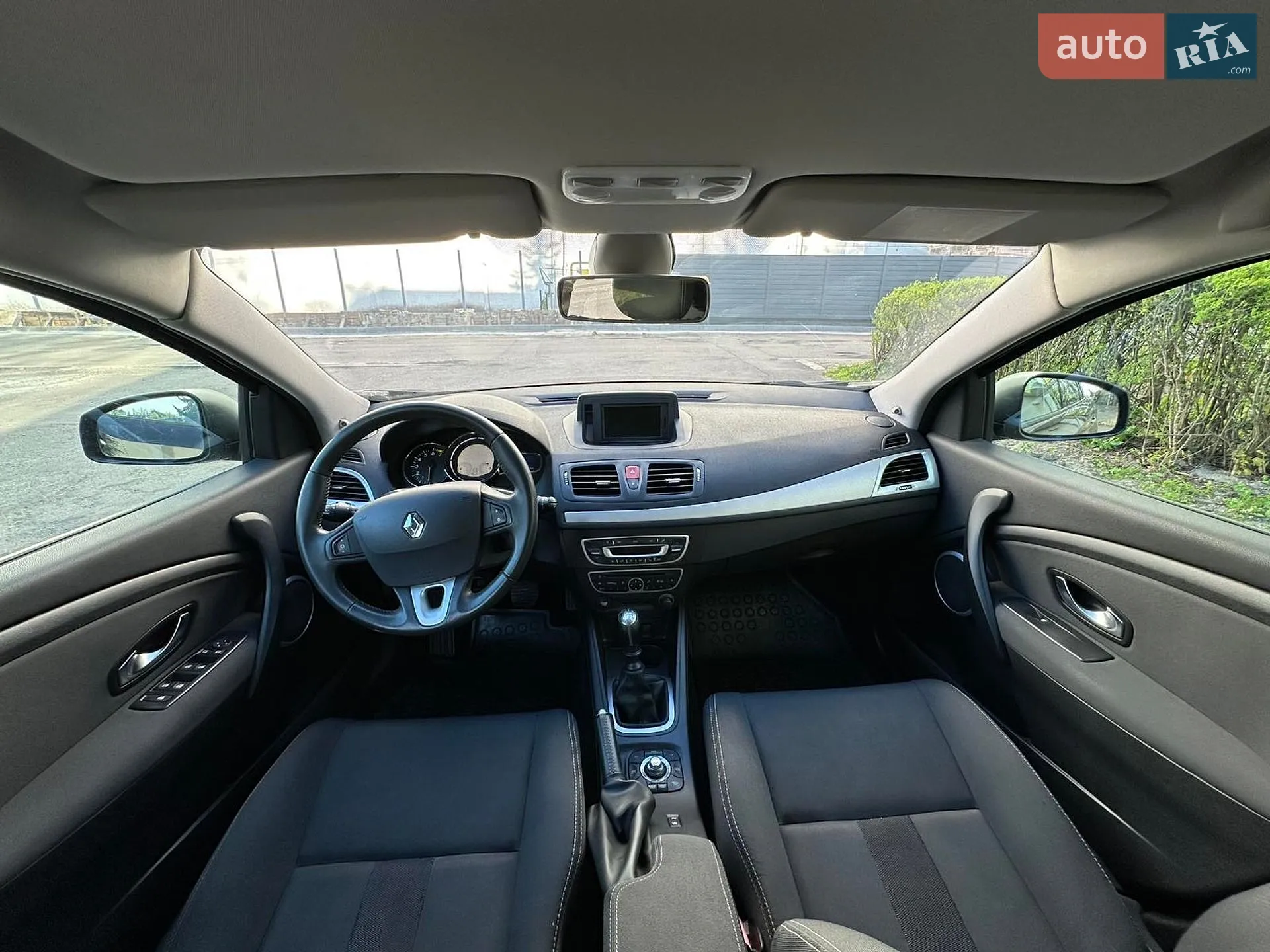 2010 Renault Megane - мініатюра 2