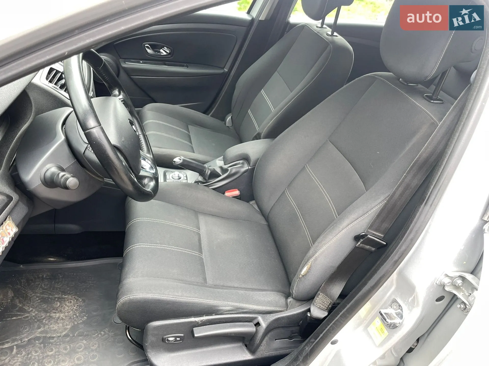 2014 Renault Megane - мініатюра 25