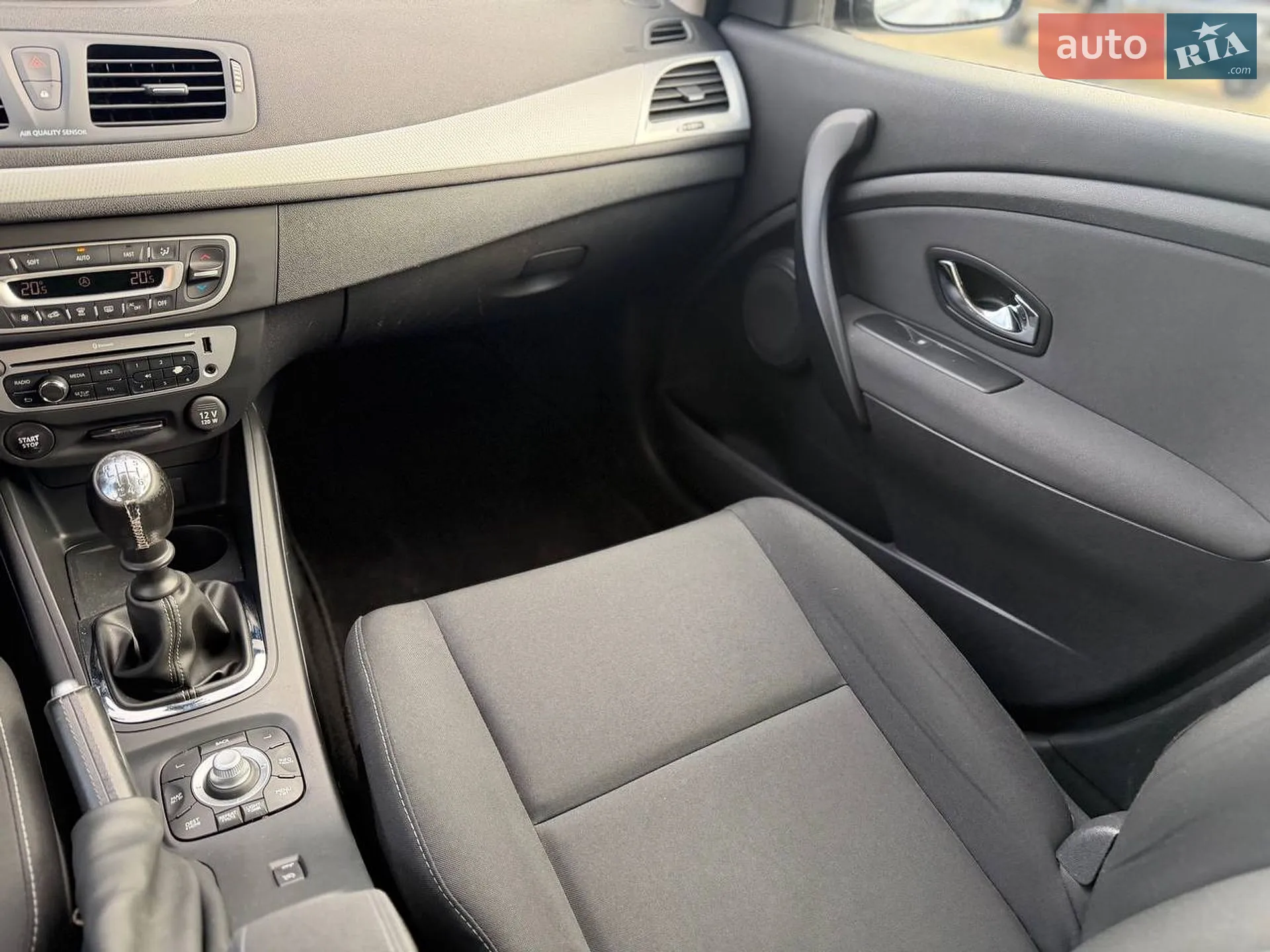 2013 Renault Megane - мініатюра 24