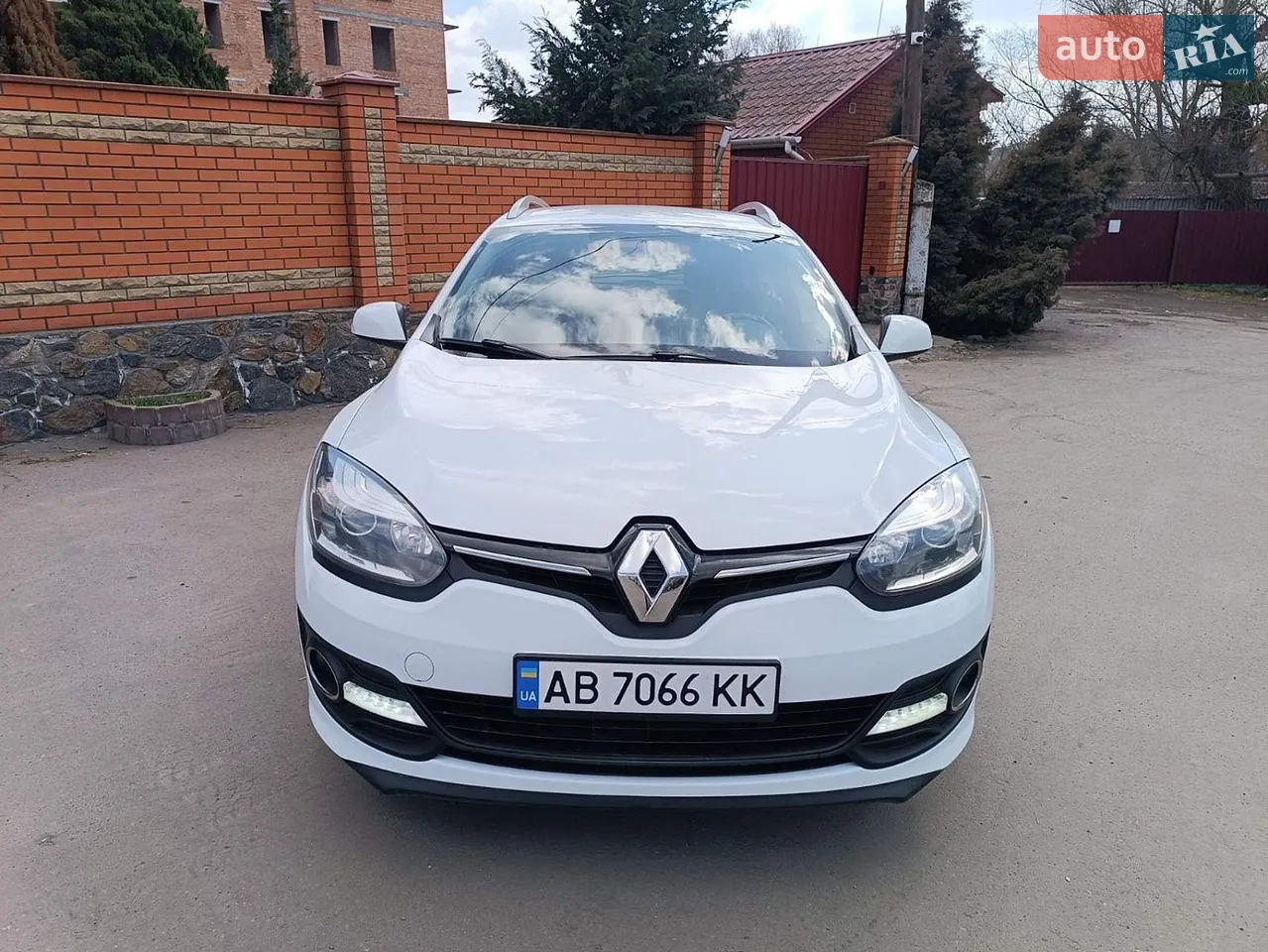 2014 Renault Megane - мініатюра 9