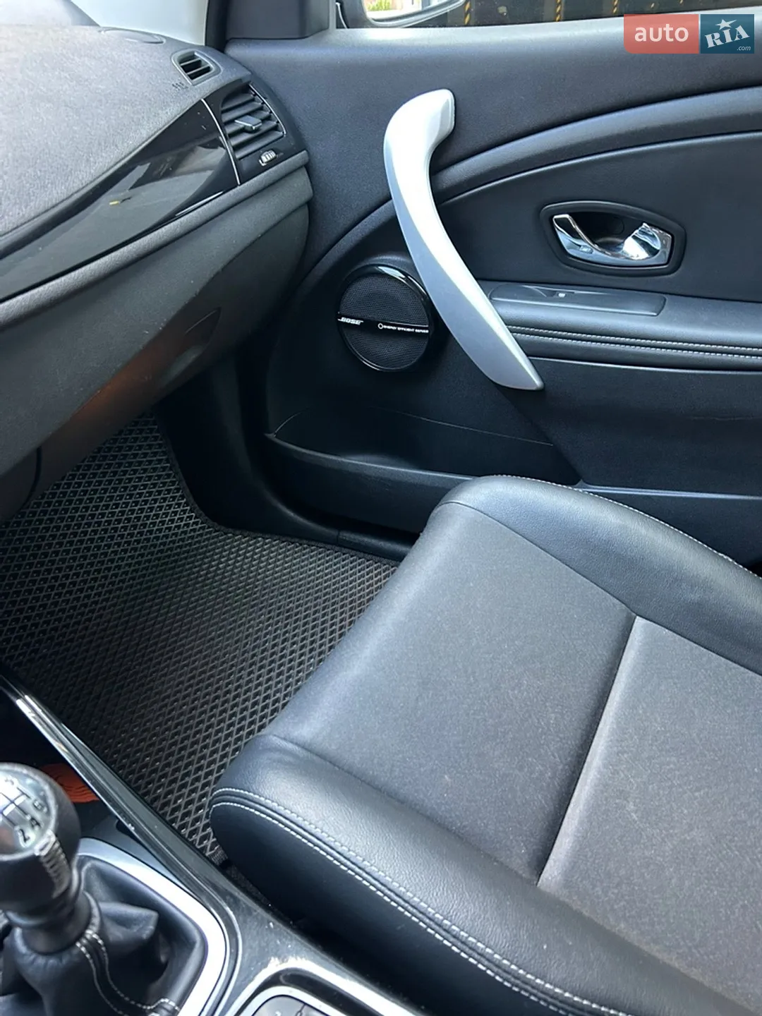 2012 Renault Megane - мініатюра 30