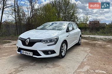 Хэтчбек Renault Megane 2017 в Гнивани