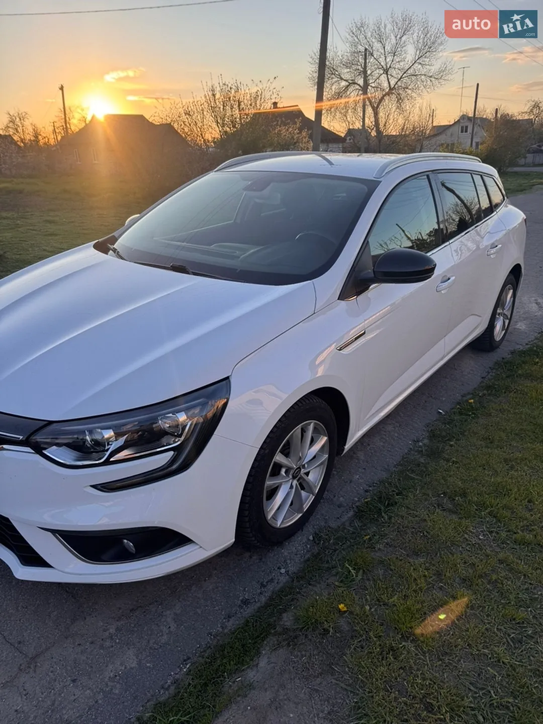 2017 Renault Megane - мініатюра 2