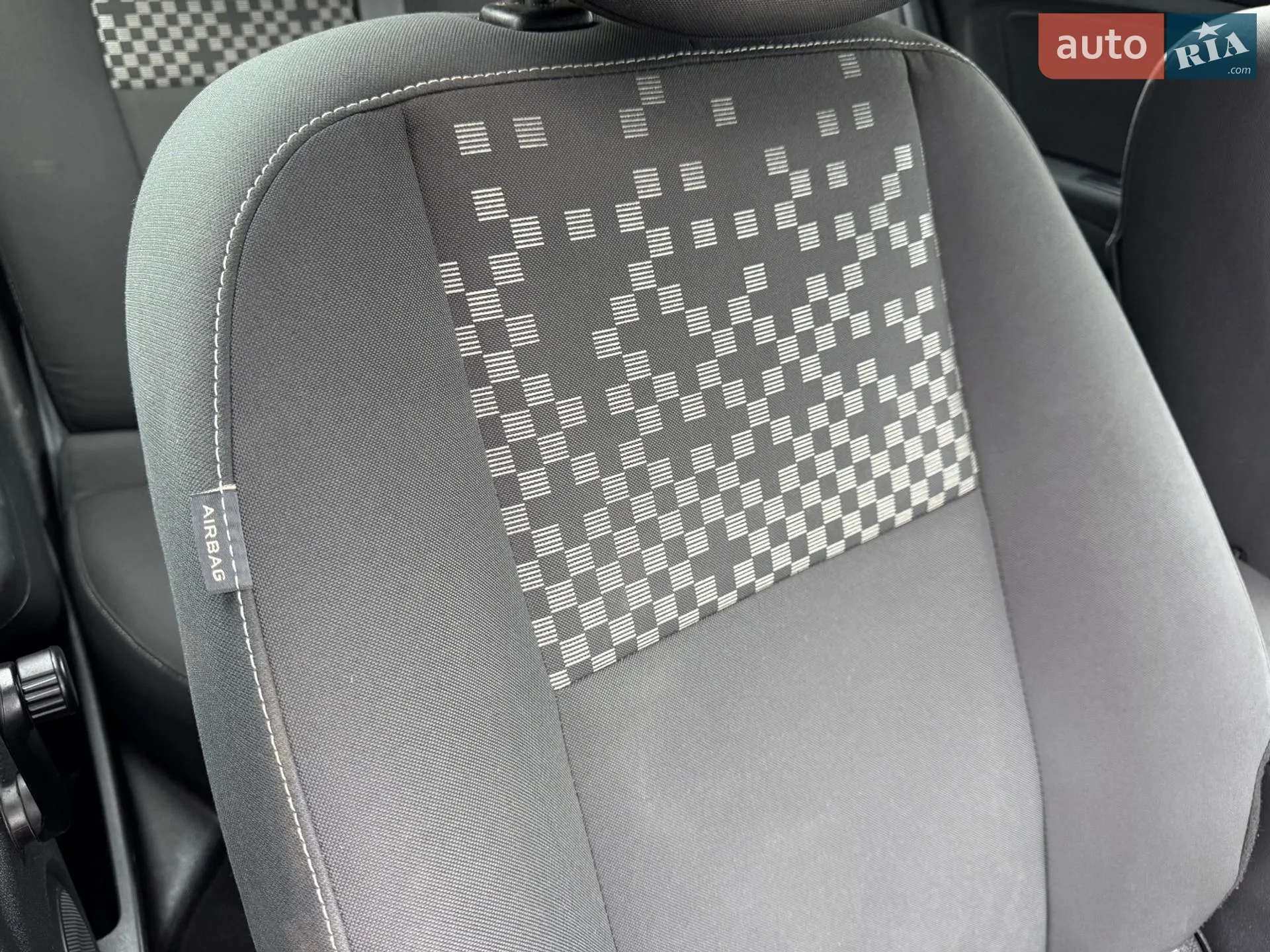 2013 Renault Megane - мініатюра 36