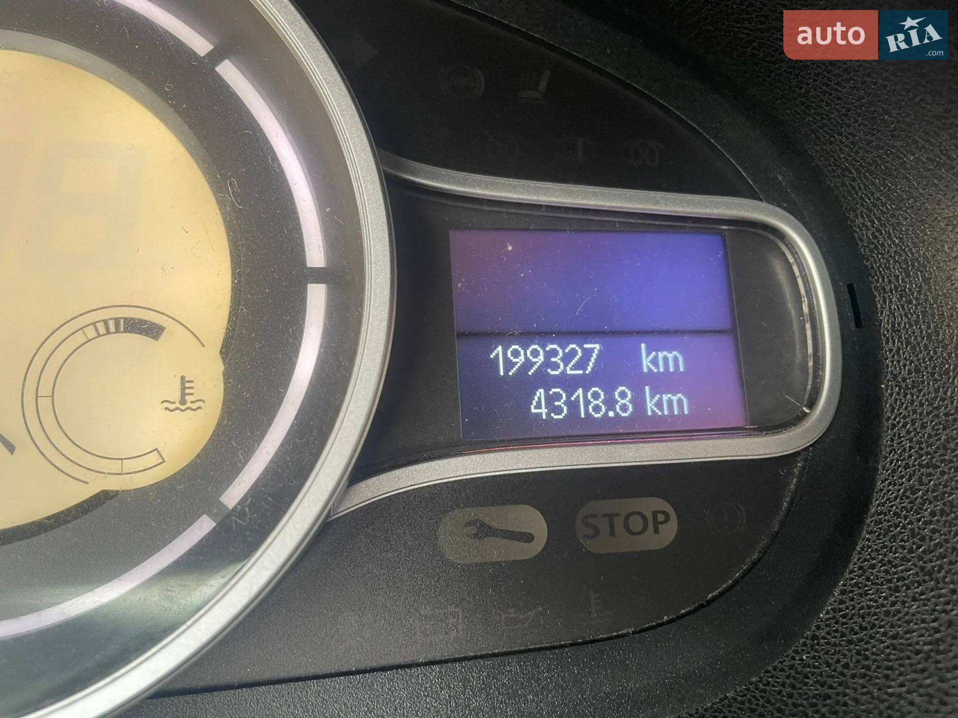 2010 Renault Megane - мініатюра 17
