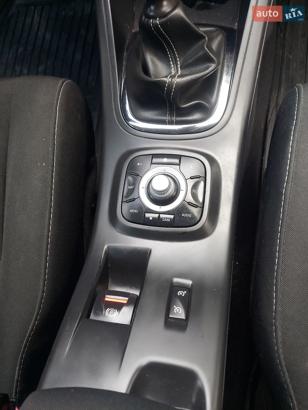 2015 Renault Megane - мініатюра 13