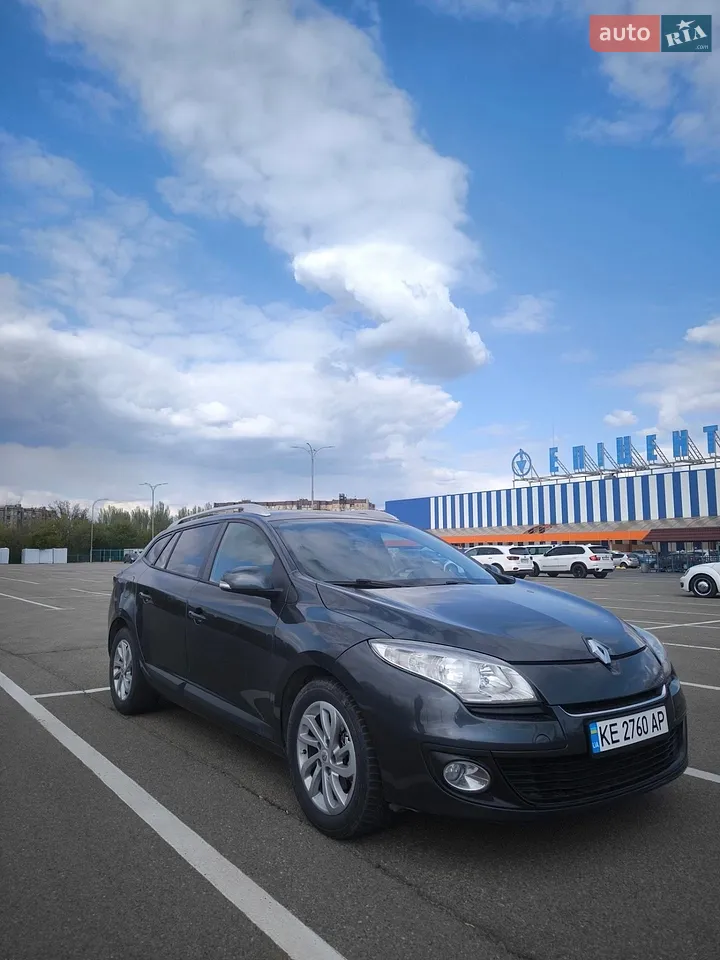 2013 Renault Megane - мініатюра 28