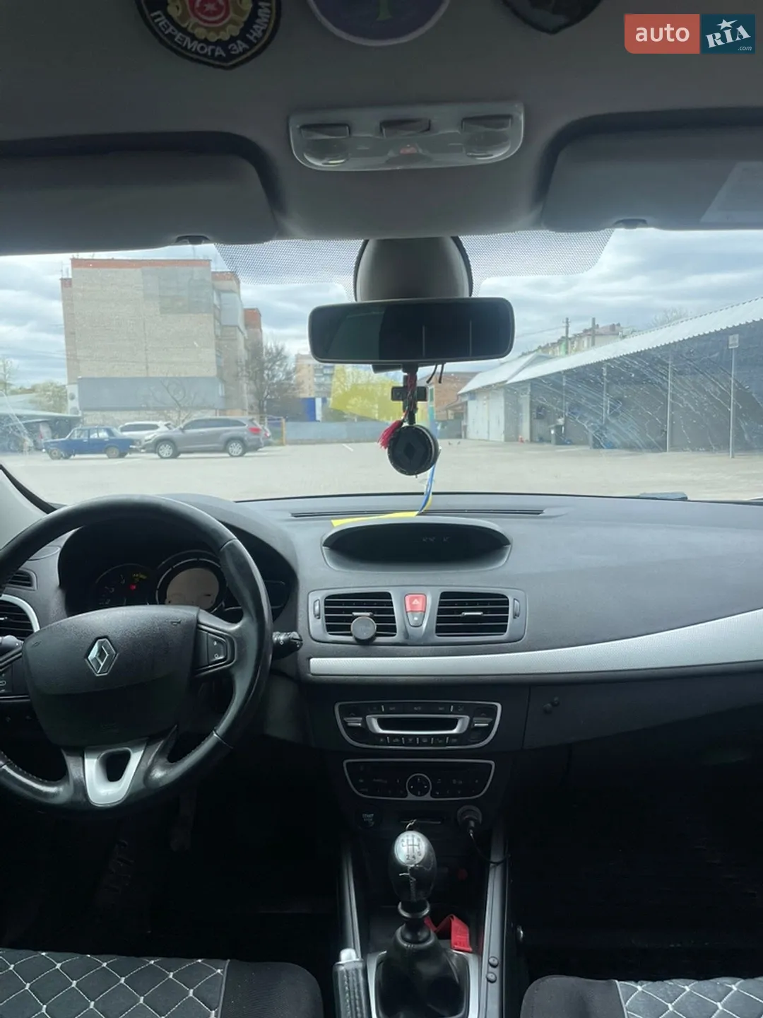 2011 Renault Megane - мініатюра 11