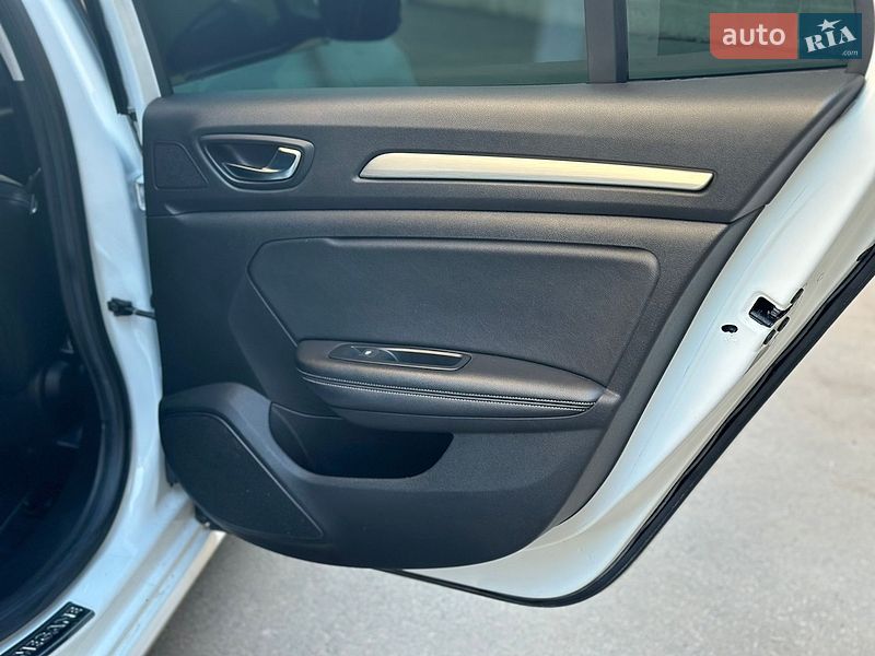 Седан Renault Megane 2019 в Киеве