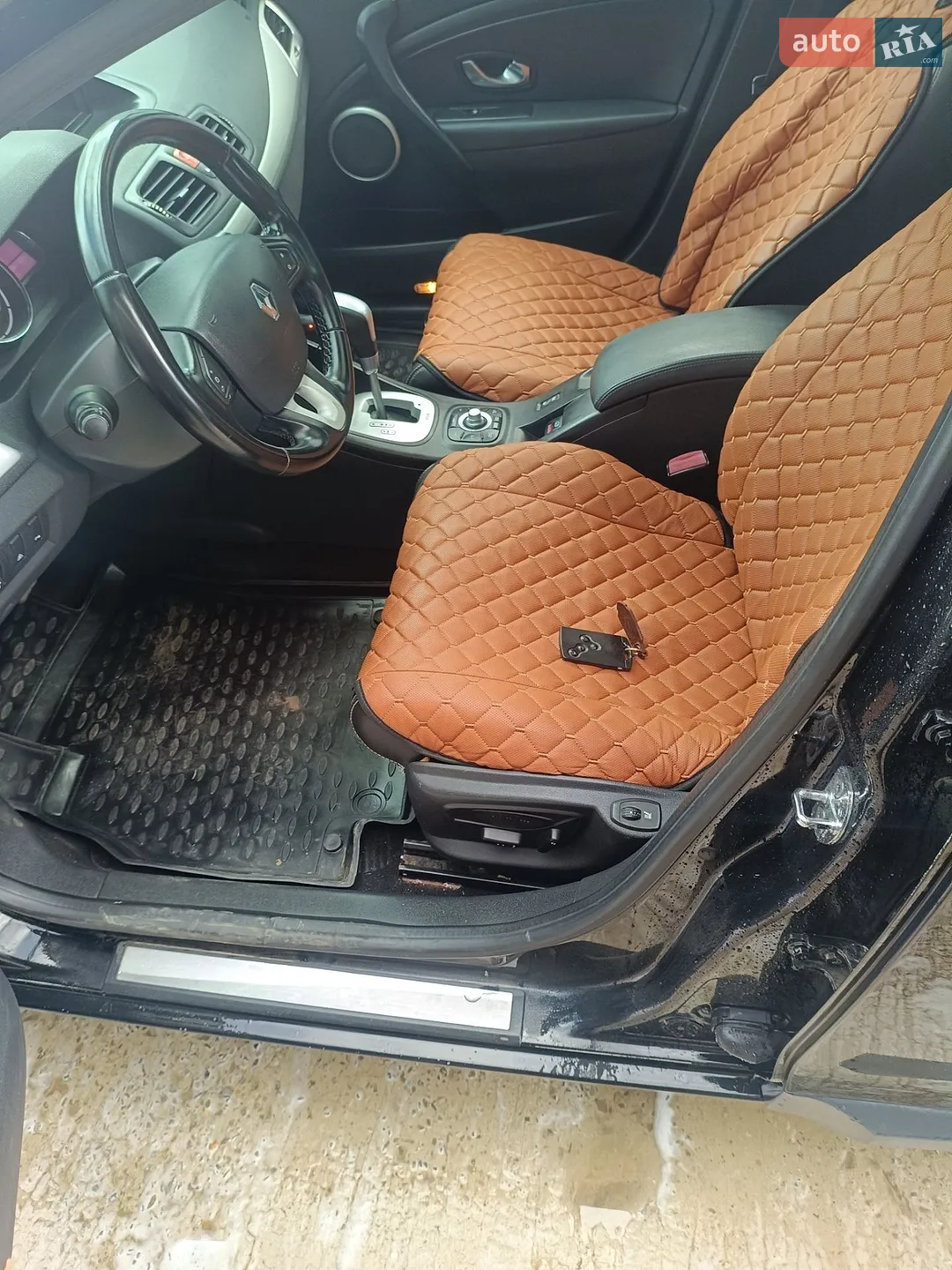2010 Renault Megane - мініатюра 26