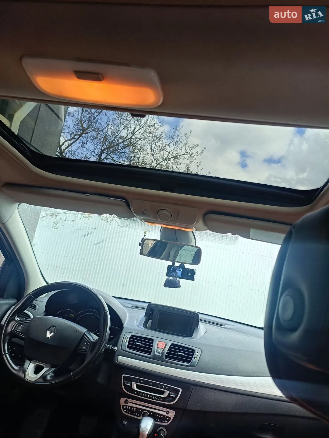 2010 Renault Megane - мініатюра 42