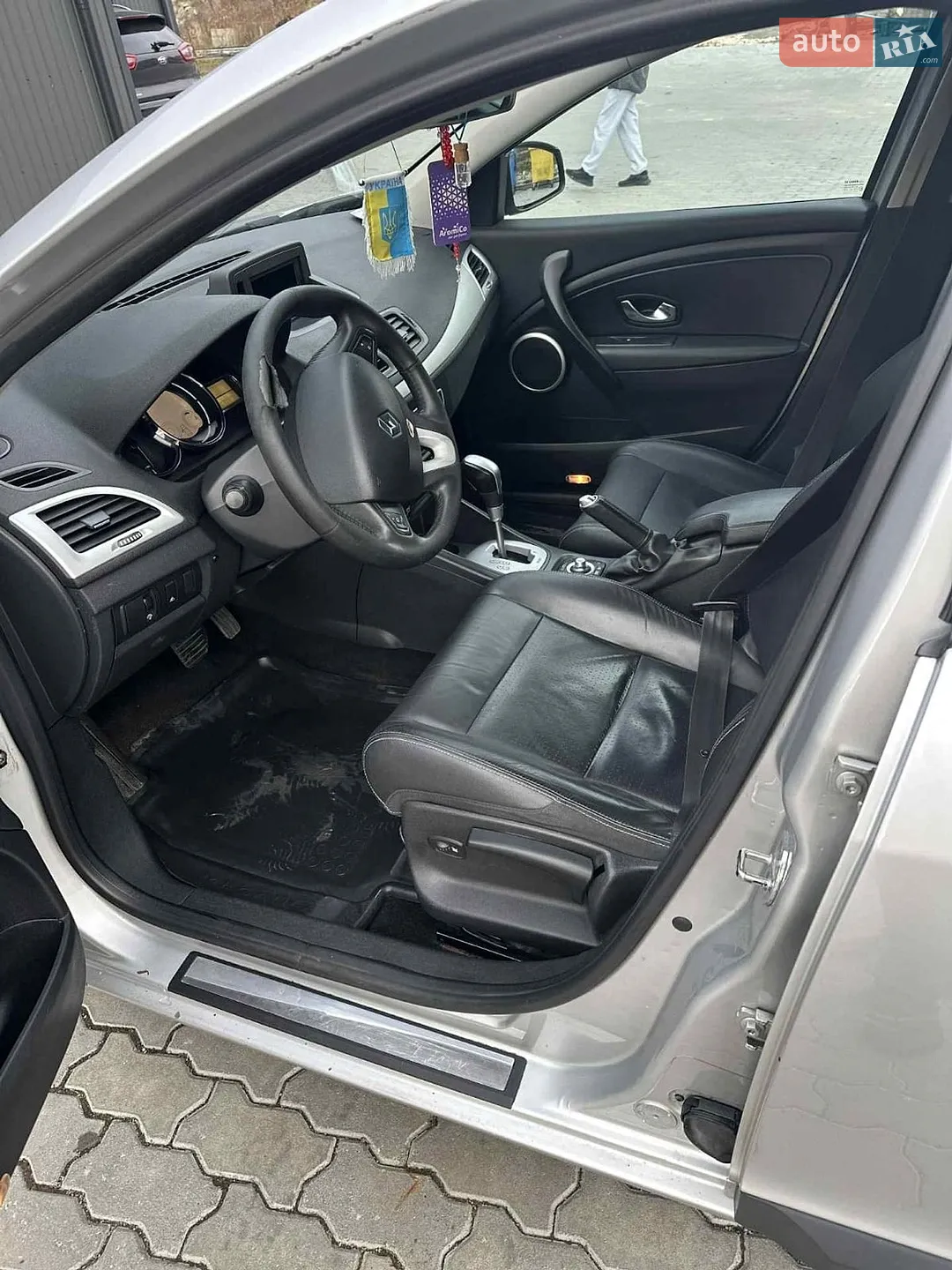 2011 Renault Megane - мініатюра 12