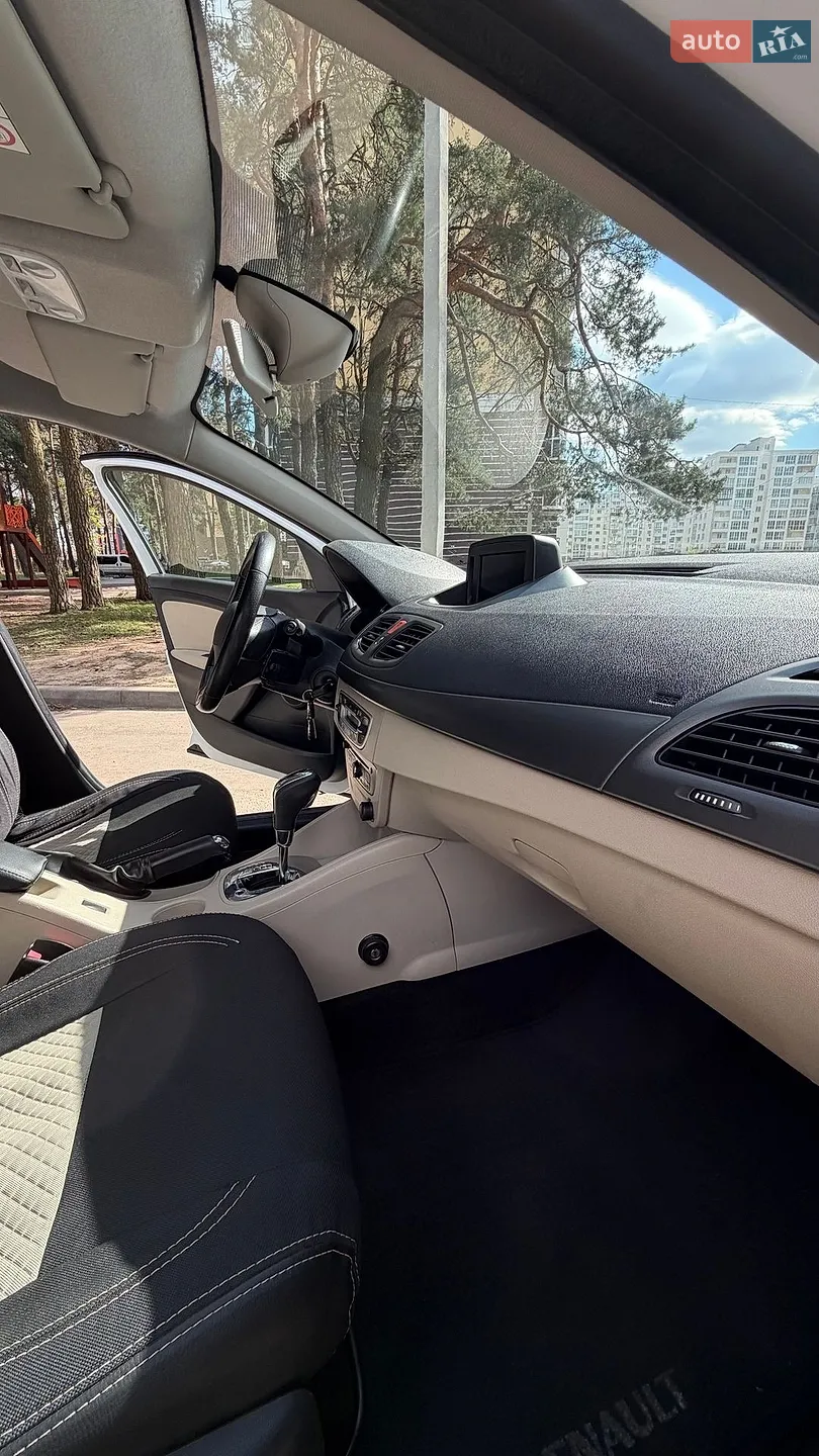 2014 Renault Megane - мініатюра 22