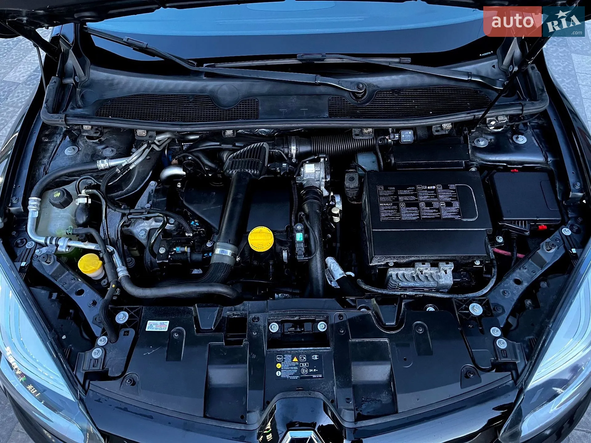 2014 Renault Megane - мініатюра 21