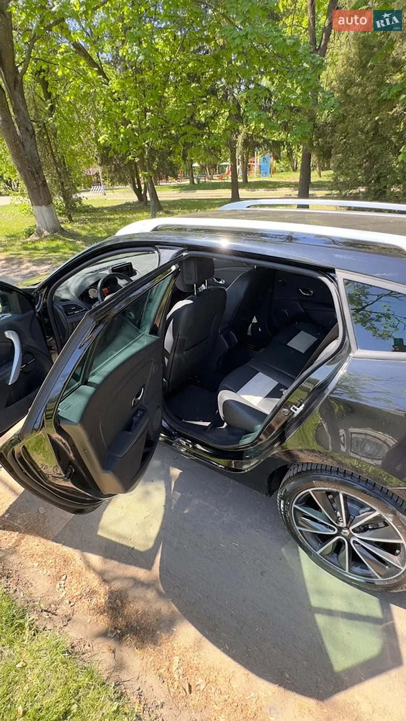 2012 Renault Megane - мініатюра 25