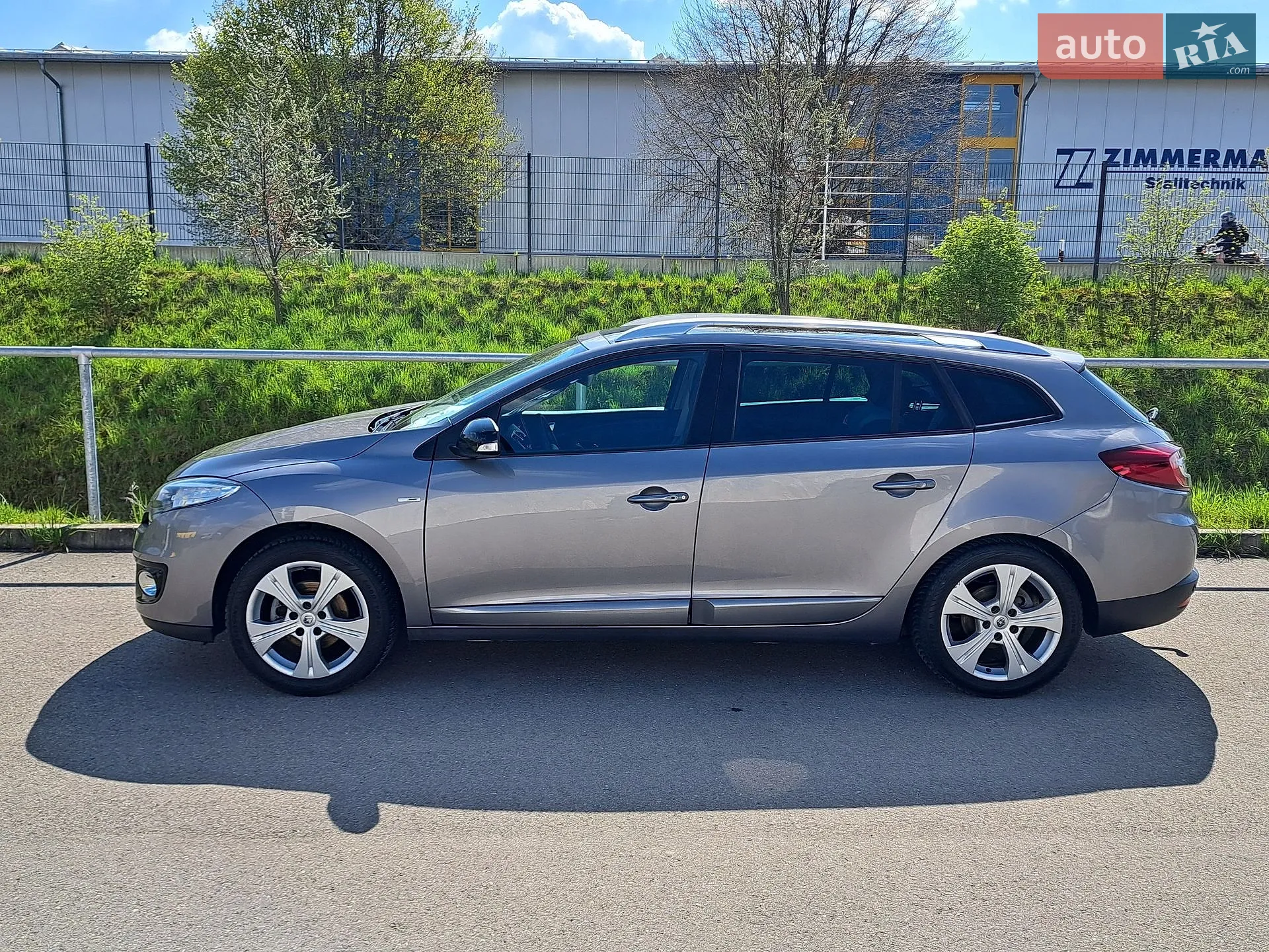 2012 Renault Megane - мініатюра 23