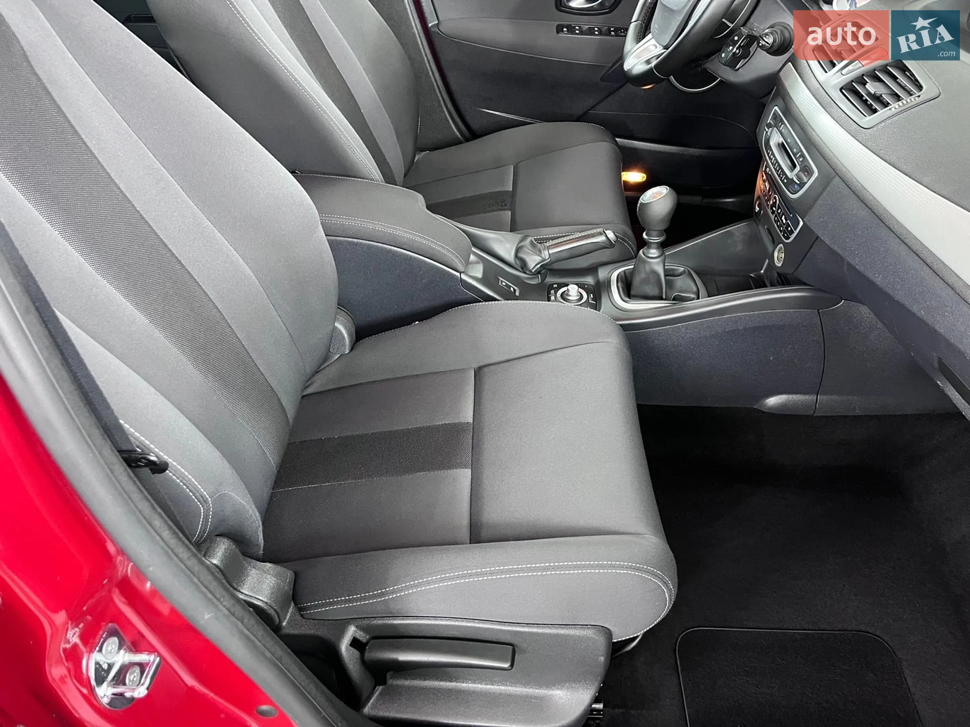 2010 Renault Megane - мініатюра 69