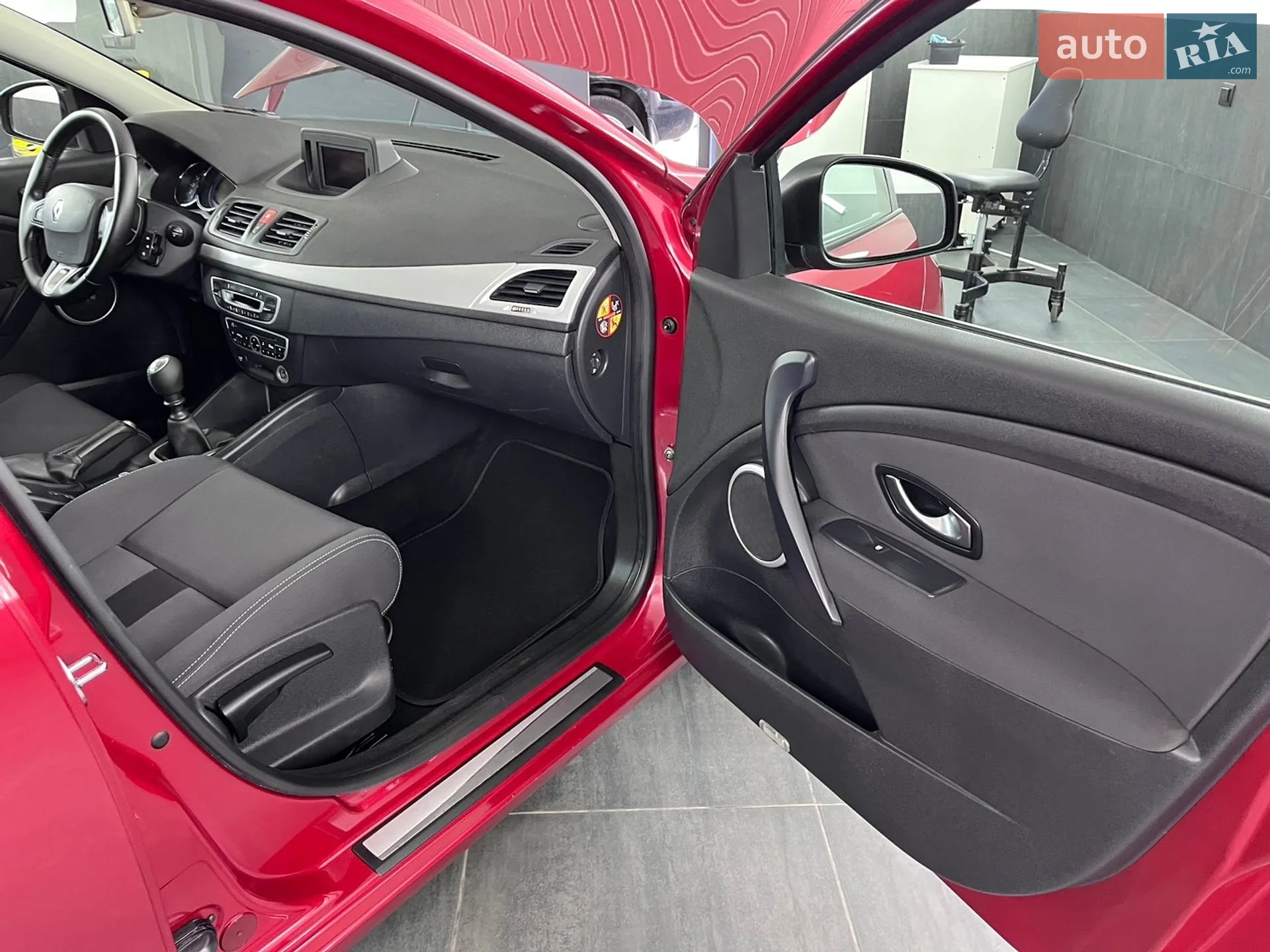 2010 Renault Megane - мініатюра 85