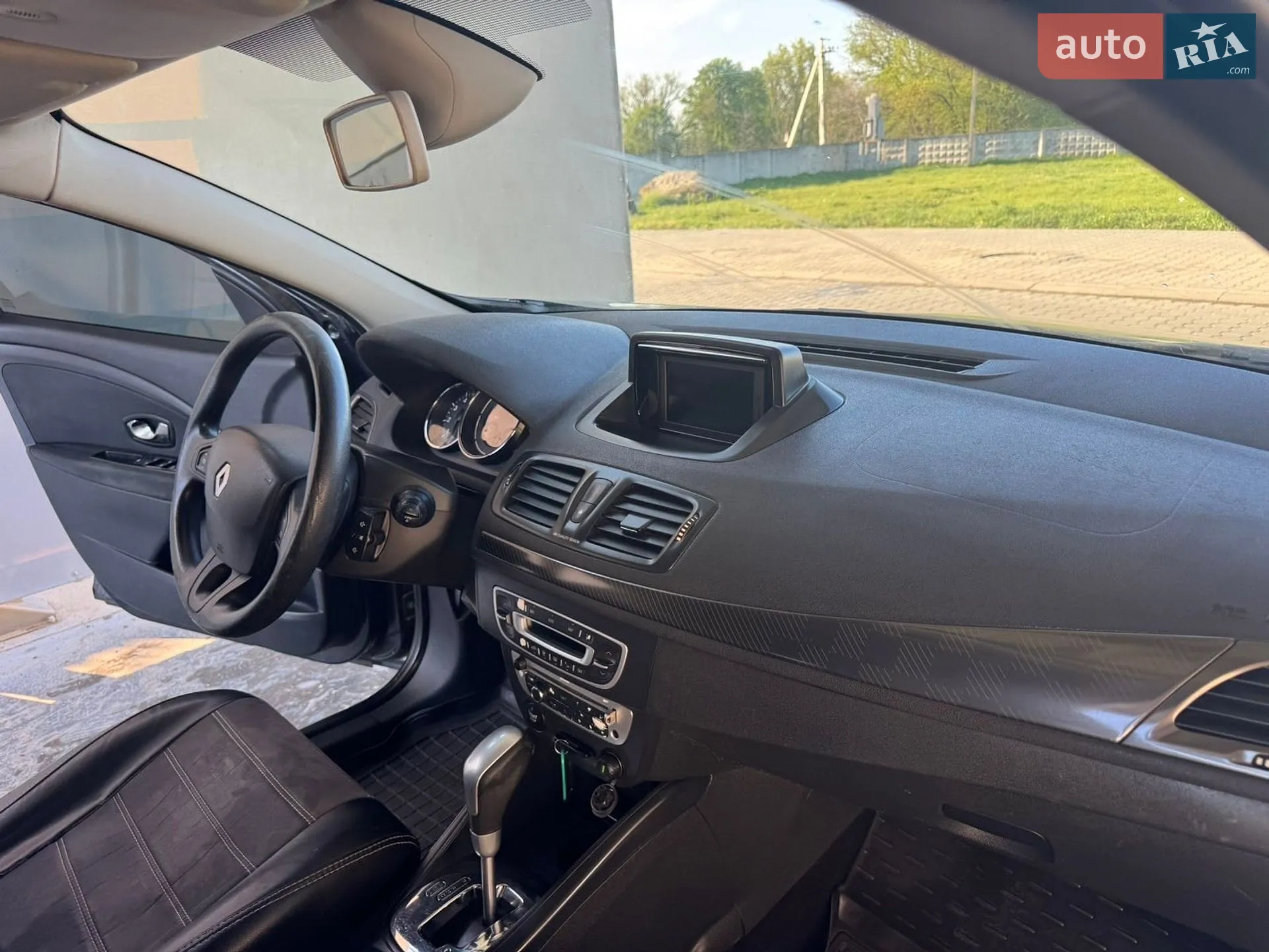2012 Renault Megane - мініатюра 11