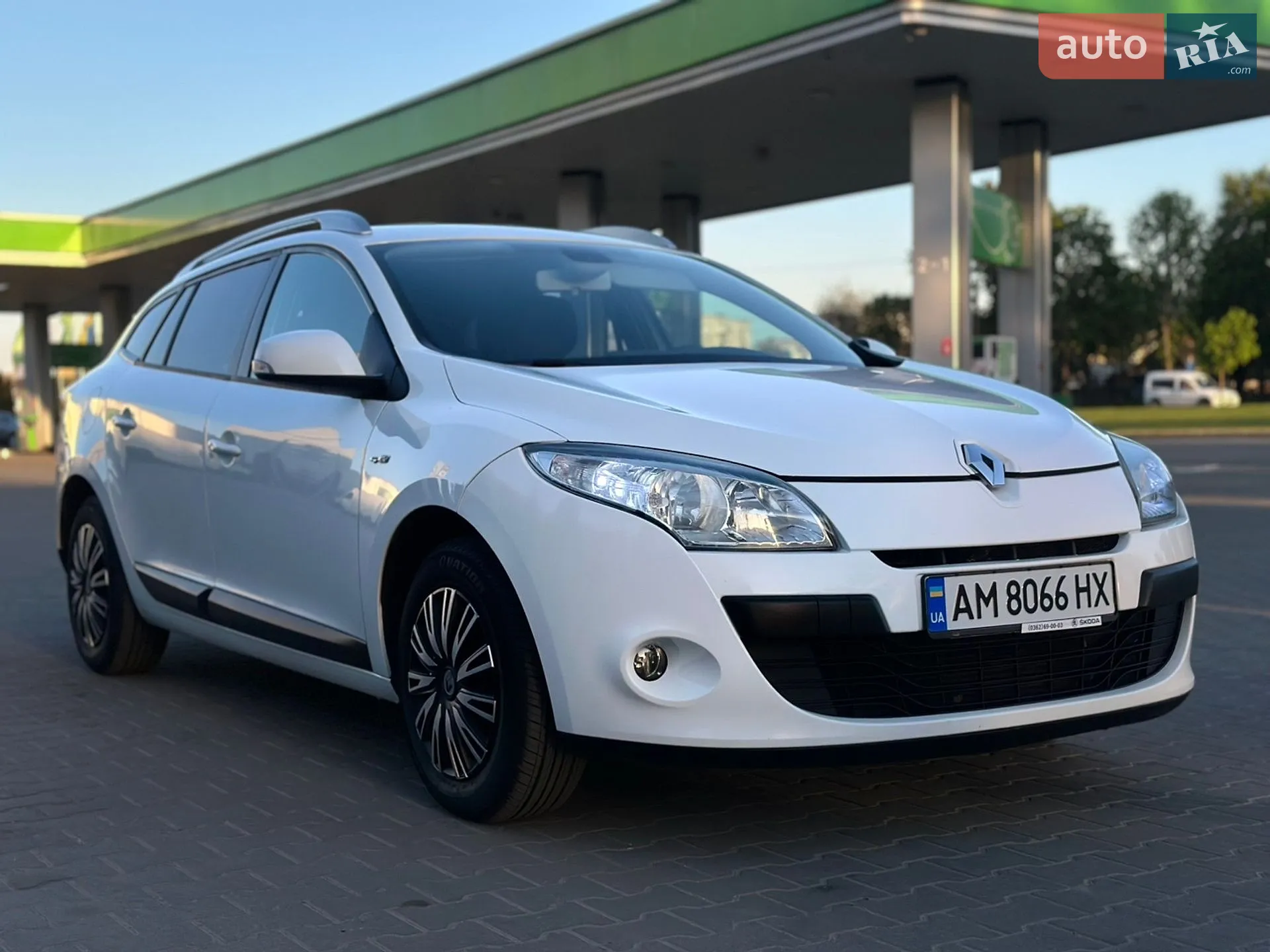 2010 Renault Megane - мініатюра 4